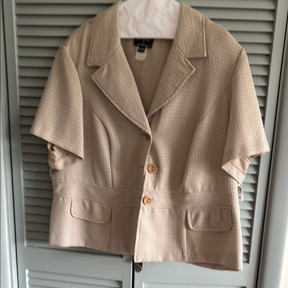 Tan Blazer Style Jacket with Lapel Collars